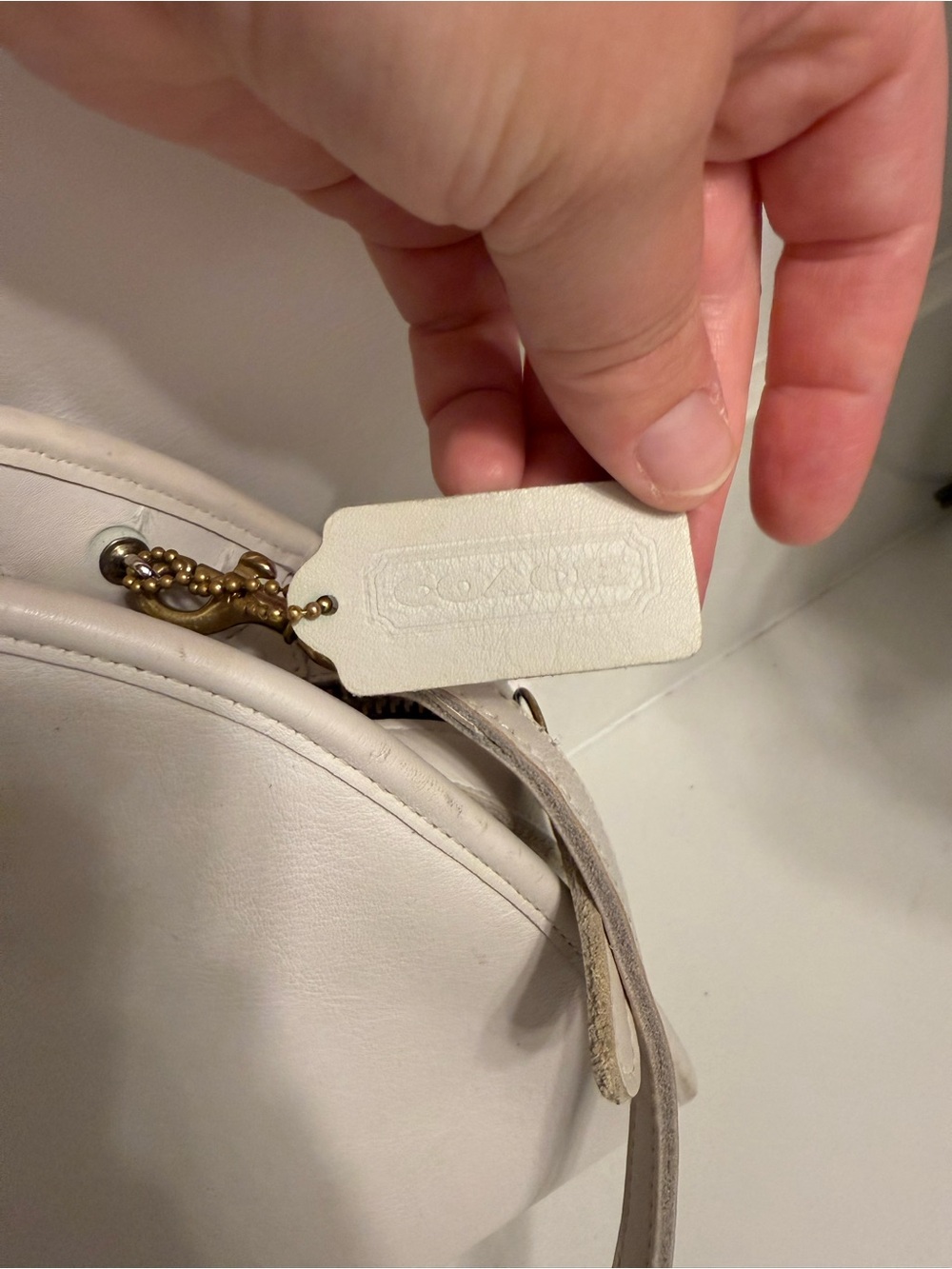 Vintage COACH White Structured Top-Handle Women's Bag - Picture 10 of 13